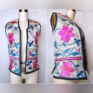 Vintage Floral Colorful Heavily Embroidered Vest Afghan Boho Gypsy Hippy 70s XS